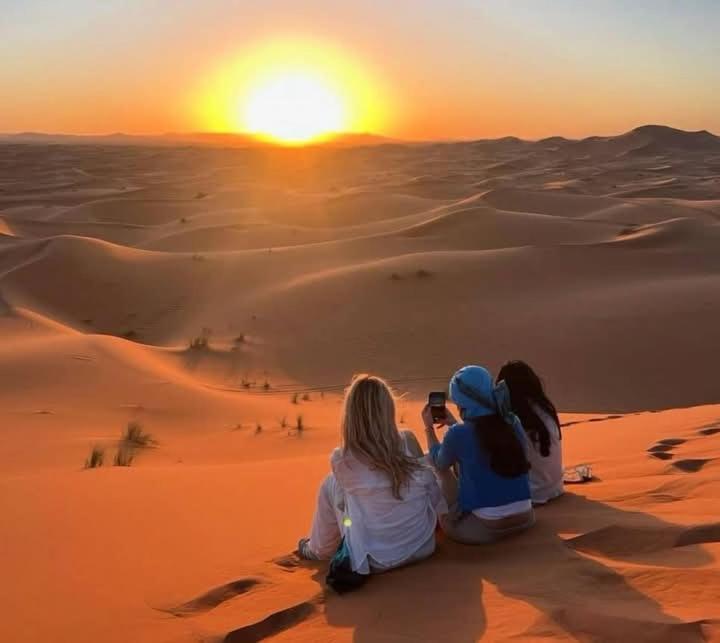 Bivouac Camel Trips Ξενοδοχείο Merzouga Εξωτερικό φωτογραφία