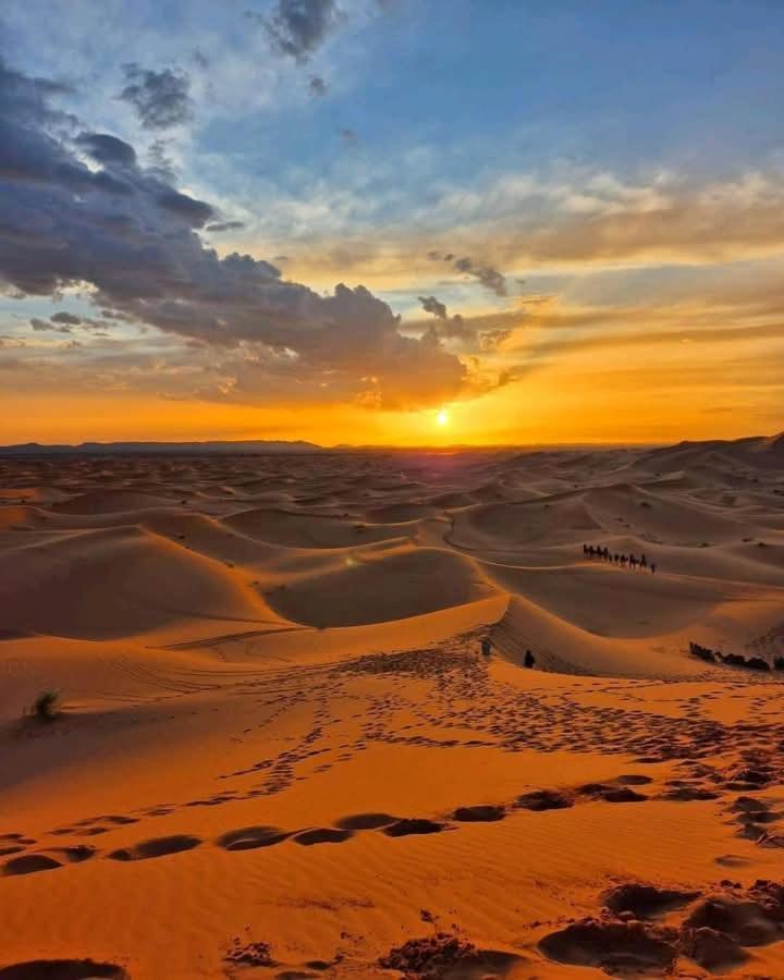 Bivouac Camel Trips Ξενοδοχείο Merzouga Εξωτερικό φωτογραφία